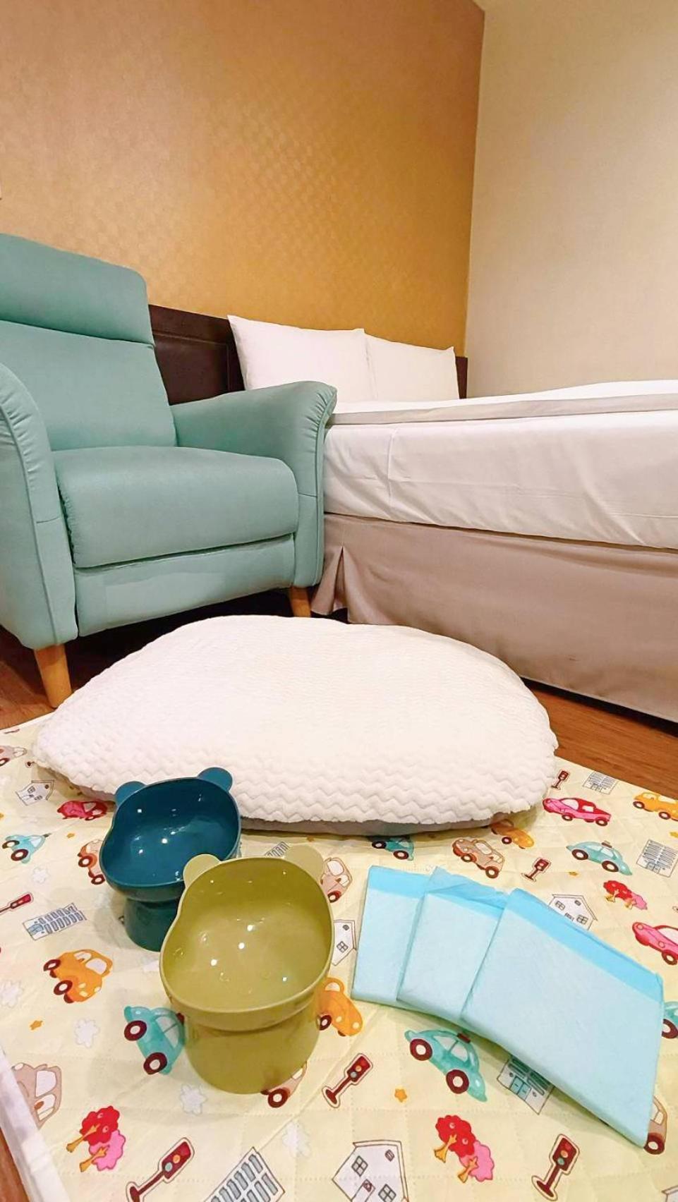 טאינאן Trust Hotel מראה חיצוני תמונה