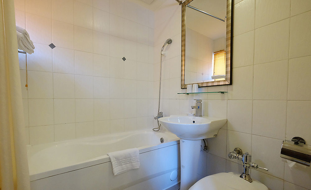 טאינאן Trust Hotel מראה חיצוני תמונה